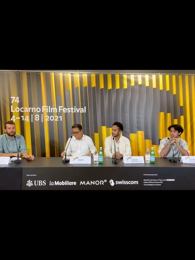 Reza Rahadian diwawancara di Festival Film Internasional Locarno Swiss. (Foto: Instagram @officialpilarez)