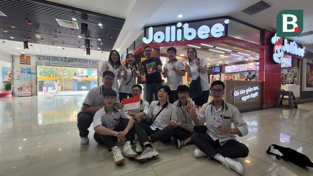 Cerita Anak SMA di Vietnam Dukung Timnas Indonesia U-23