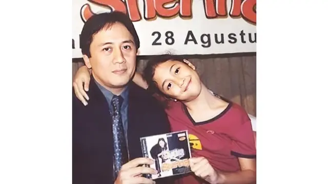 6 Potret Jadul Triawan Munaf Bareng Sherina Kecil, Pernah Jadi Anak Band