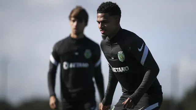 FOTO: Latihan Sporting Jelang Vs Manchester City