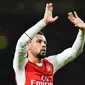 4. Francis Coquelin – Tidak konsistenya permainan dari pria asal Prancis ini membuat Arsenal bersiap untuk menjualnya. Pemain berusia 26 tahun itu  sering melakukan hal-hal tak perlu, seperti pelanggaran hingga sampai diusir wasit. (AFP/Glyn Kirk)