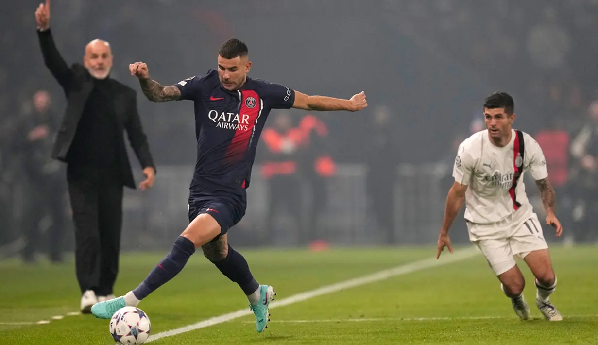 PSG menghajar tamunya AC Milan 3-0 pada matchday ketiga Grup F Liga Champions. Tiga gol kemenangan tuan rumah dicetak Kylian Mbappe, Randal Kolo Muani, dan Lee Kang-in. (AP Photo/Thibault Camus)