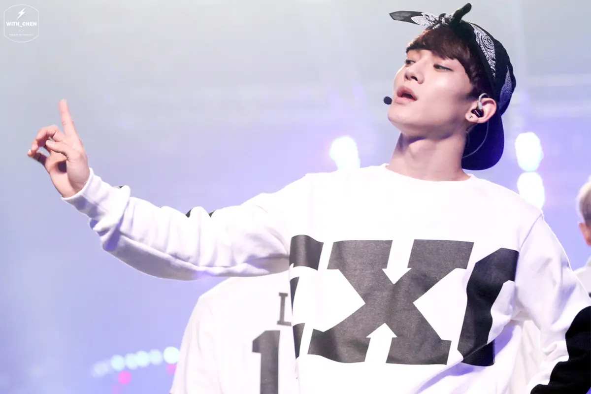 Chen EXO