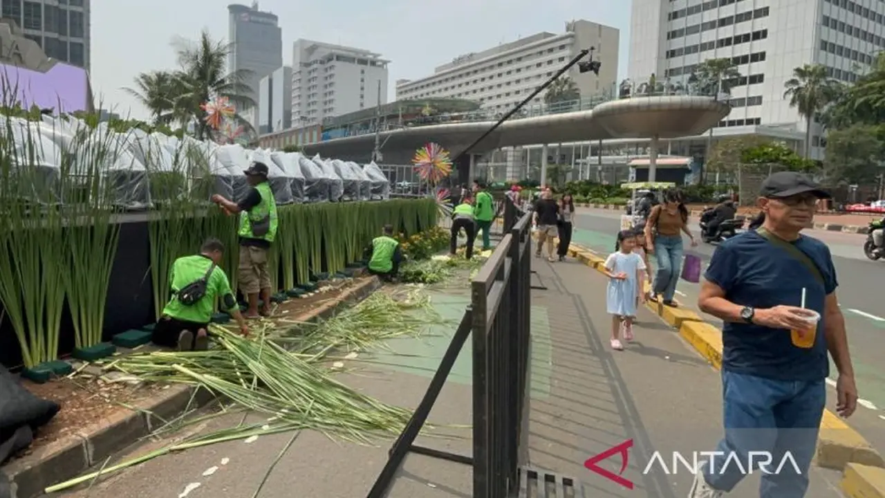 Suasana jelang acara puncak HUT ke-499 DKI Jakarta di Bundaran HI