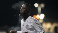 Antonio Rudiger pimpin skuad muda Jerman di lini pertahanan bersama Matt Hummels (AFP/Robert Michael)