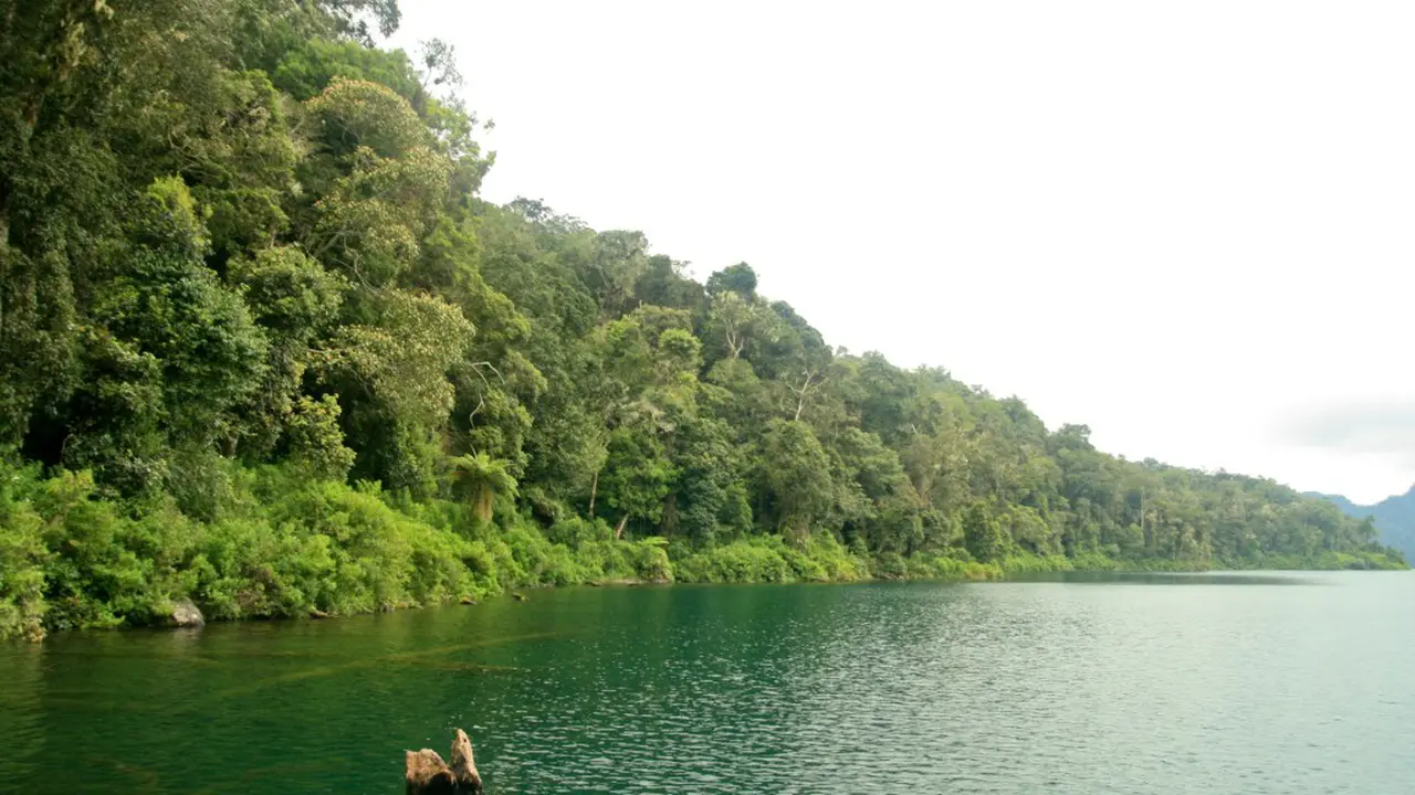 danau gunung tujuh