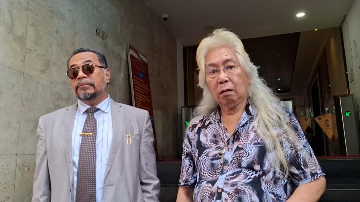 Gideon Tengker Datangi Polda Metro Jaya, Tanyakan Nasib Laporannya Terhadap Rieta Amilia