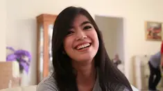 Mengaku menyukai kucing, Raya Kohandi mengaku gelagapan ditanya tentang asal usul dan cara merawat binatang berbulu tersebut.