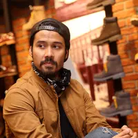 Tantangan terberat  bintang film 'Filosofi Kopi' ini pada pentas teater musikal berjudul 'Salib'. (Andy Masela/Bintang.com)