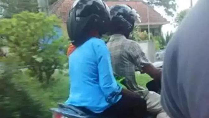 Aneh cara pakainya.  (Sumber: Instagram/@humorsantuy)