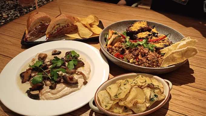 Social Comfort, Konsep Menikmati Comfort Food yang Nyaman di Lidah dengan Sentuhan Inovatif