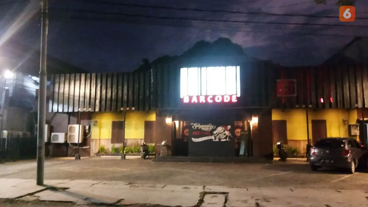 Aktivis dorong kasus kafe dekat sekolah di Makassar diproses ke tipikor (Liputan6.com/ Eka Hakim)