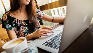 Perusahaan green flag yang ramah bagi fresh graduate untuk memulai karier dengan lingkungan kerja yang sehat dan mendukung. (Foto: Pexels/Pixabay)