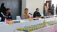 Kapolda Riau Irjen Agung Setya Imam Effendi dalam jumpa pers pengungkapan kasus narkoba. (Liputan6.com/M Syukur)