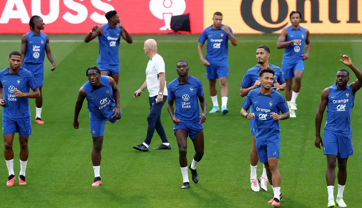 Prancis telah melalui lima laga di Grup B Kualifikasi Euro 2024 dengan sempurna. (FRANCK FIFE / AFP)