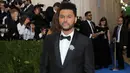 Meskipun belum dapat dipastikan waktu yang tepat kapan Selena Gomez dan The Weeknd melanjutkan hubungannya ke jenjang pernikahan. Namun keduanya telah mendapat persetujuan ibunda Selena.  (AFP/Bintang.com)