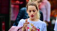Ilustrasi makan. (Photo by Jorge Fern&aacute;ndez Salas on Unsplash)
&nbsp;