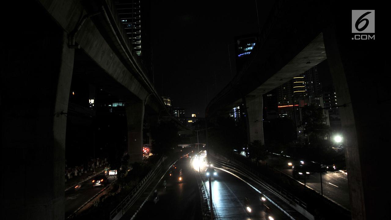 Ketika Malam Tanpa Listrik di Ibu Kota