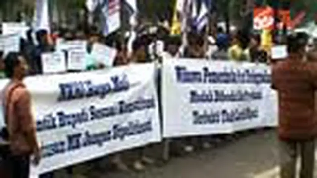 Bupati Tak Segera Dilantik, Mahasiswa Demo