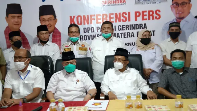 Dewan Pimpinan Pusat (DPP) Partai Gerindra resmi mengusung pasangan Nasrul Abit dan Indra Catri, sebagai bakal calon kepala daerah yang akan berlaga di Pilkada Sumbar 2020. (Liputan6.com/ Novia Harlina)