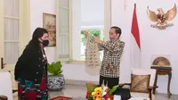 Presiden Jokowi saat bertemu Menteri Luar Negeri Selandia Baru Nanaia Mahuta di Istana Merdeka Jakarta, Senin (15/11/2021). (Biro Pers Kepresidenan)