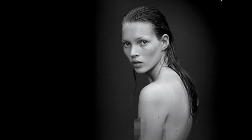 Foto bugil Kate Moss saat berusia 19 tahun (Dailymail)