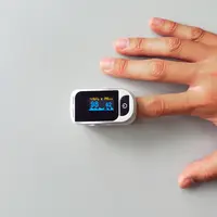 Teknik proning bisa membantu meningkatkan angka saturasi oksigen bagi pasien COVID-19 yang menjalani isolasi mandiri di rumah. (FOTO: Pexels/stanley).