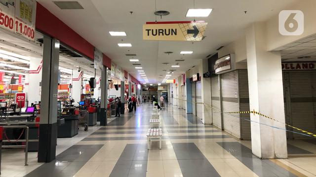 FOTO: PSBB Hari Terakhir, Begini Suasana Pusat Perbelanjaan di Depok