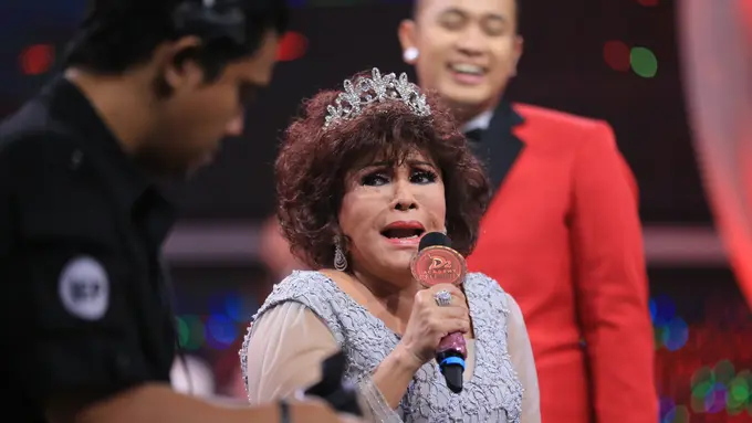 [Bintang] Mpok Atiek