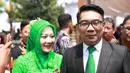 Kang Emil mengaku kaget saat Kahiyang minta foto selfie. Ia juga melihat putri Presiden itu terlihat sumringah. (Adrian Putra/Bintang.com)