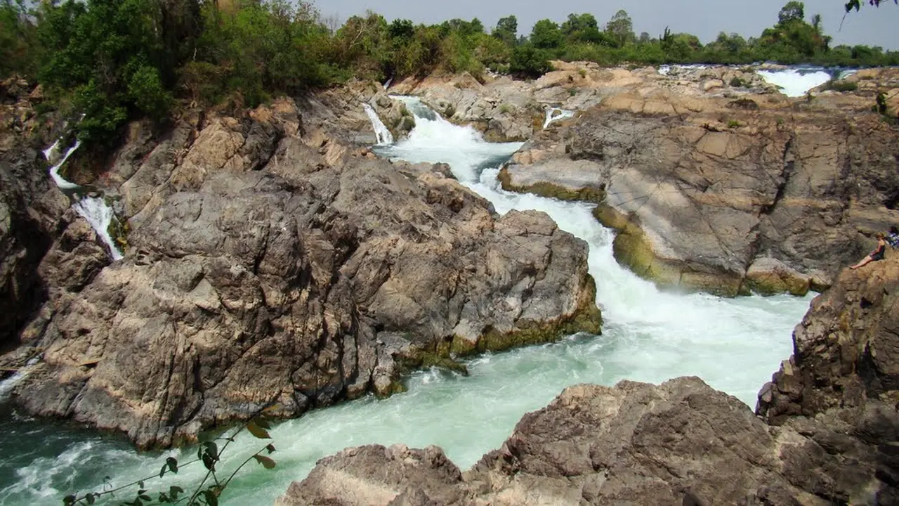 [Bintang] Laos
