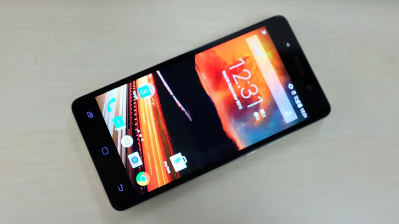 Fisik Andromax R - 1