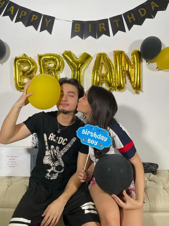 6 Momen Ulang Tahun Bryan Domani ke-21 Tahun, Kehadiran Mawar Eva Curi Perhatian