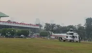 2 Helikopter Parkir di Halaman DPR Jelang Pidato Kenegaraan Prabowo