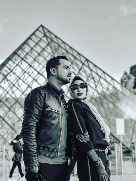 Dari pernikahan tersebut, Sultan Djorghi dan Annisa Trihapsari dikaruniai seorang putri cantik bernama Aqueeni Aziz Djorghi. (Foto: instagram.com/djorghisultan)