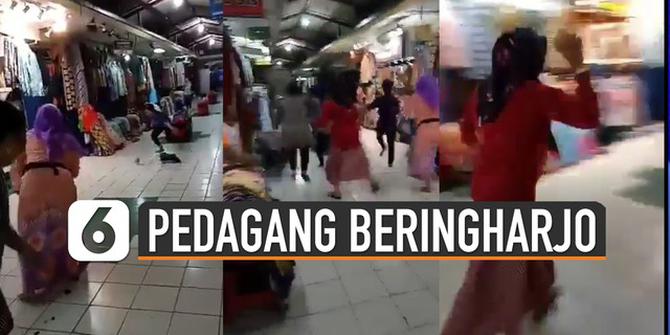 VIDEO: Viral, Pedagang Beringharjo Hibur Diri di Tengah Sepi