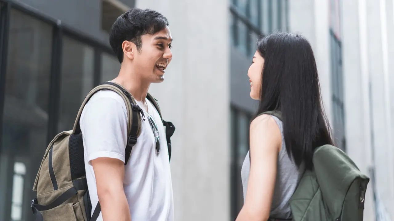 Ternyata Ini 5 Manfaat Pacaran dengan Sahabat Sendiri