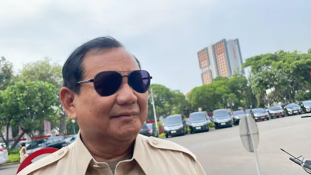 Prabowo Subianto menghadap Presiden Joko Widodo atau Jokowi di Istana Kepresidenan Jakarta, Jumat (2/8/2024).