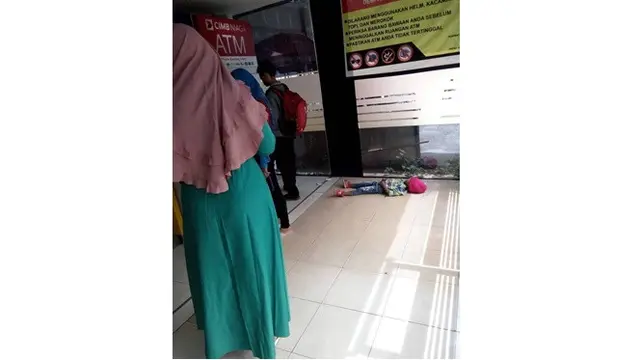 4 Potret Terlalu Ngantuk Tidak Pada Tempatnya Ini Bikin Geleng Kepala