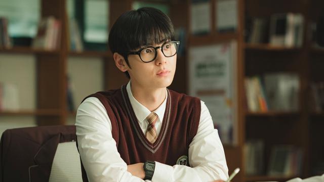 Hwang Min Hyun dalam drakor Study Group. (TVING via Soompi)