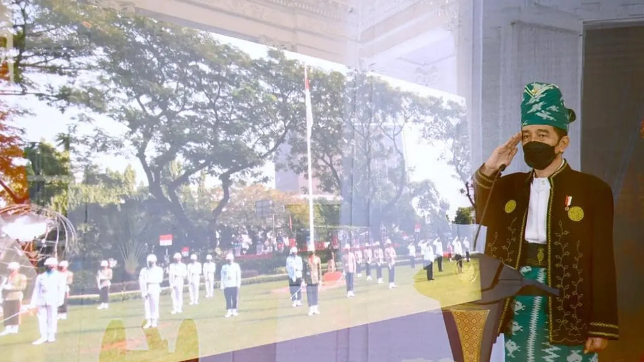 Jokowi Kenakan Pakaian Adat Tanah Bumbu di Upacara Virtual Hari Pancasila