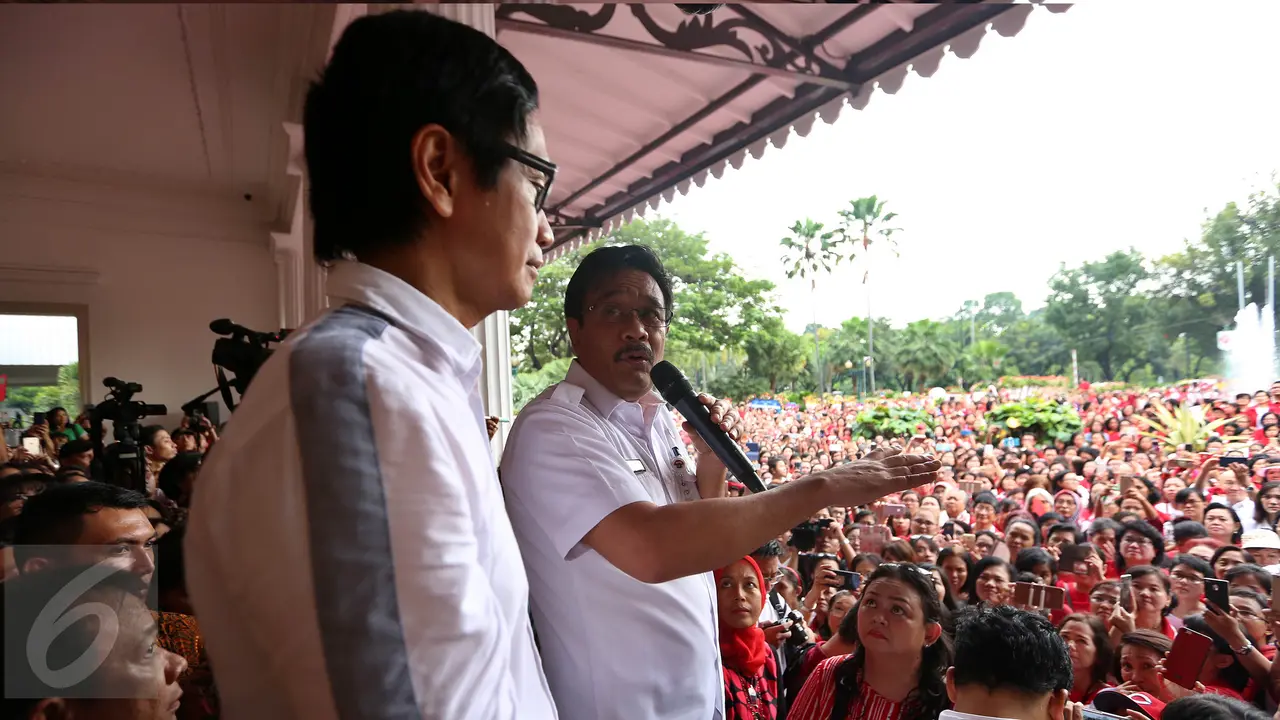 20170510-Dukung Ahok, Warga Lantunkan Tiga Lagu Nasional di Balai Kota-Tallo
