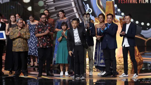 [Bintang] Cek Toko Sebelah (Film Bioskop Terpuji)