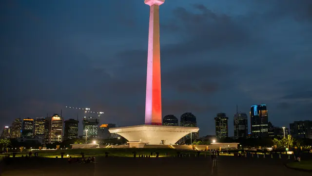 Monas