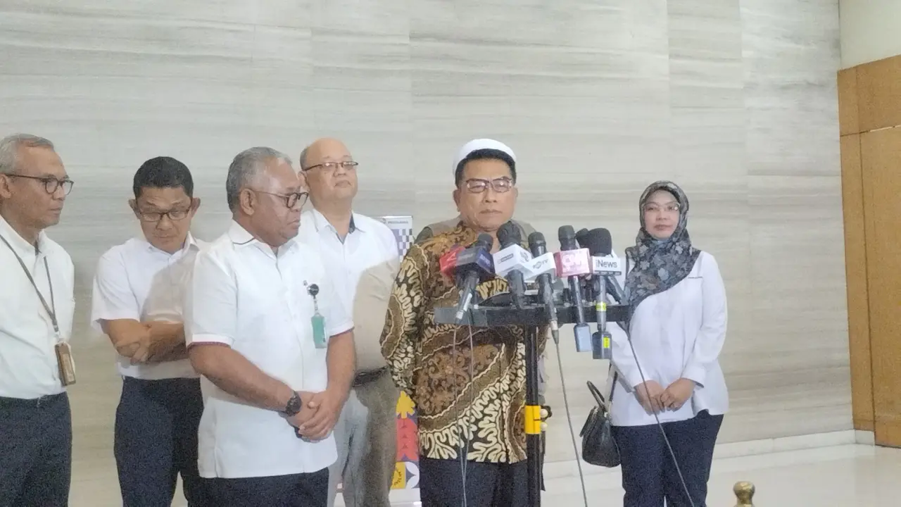 Kepala Staf Presiden (KSP) Moeldoko dalam konferensi pers di Lobby Gedung Bina Graha, Jalan Veteran, Gambir, Jakarta Pusat, Senin (3/7/2023) (Liputan6.com/Winda Nelfira)