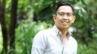 Mario Markoneng Bagikan Berlian untuk Bintang Tamu Konten Youtubenya