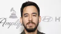 Mike Shinoda. (Todd Williamson/Invision for Billboard Magazine/AP Images)