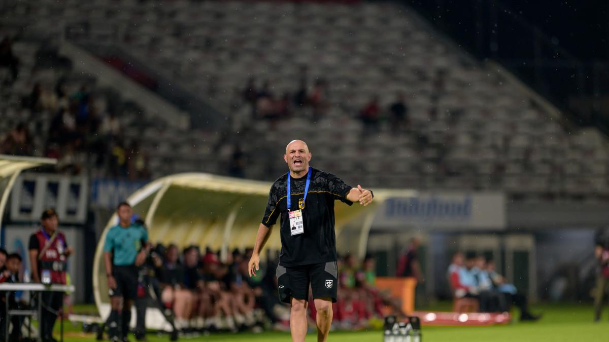 Usai Libur Lebaran, Pelatih Persebaya Dapat Laporan Berat Badan Pemain: Ada yang Kebanyakan Makan?