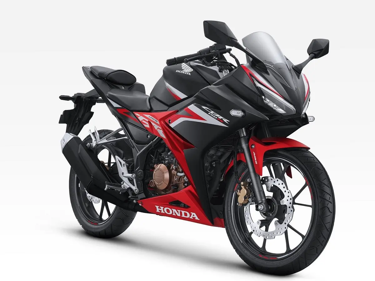 Harga CBR 150 Keluaran Terbaru Tahun 2020 dan Spesifikasi