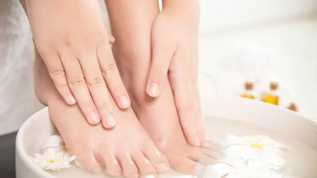 Tutorial Foot Spa di Rumah: Cara Mudah Rawat Kaki Lelah Jadi Lebih Relaks